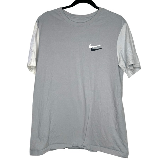 Nike Men’s City Bright Grey T-Shirt Size Large - Picture 1 of 5
